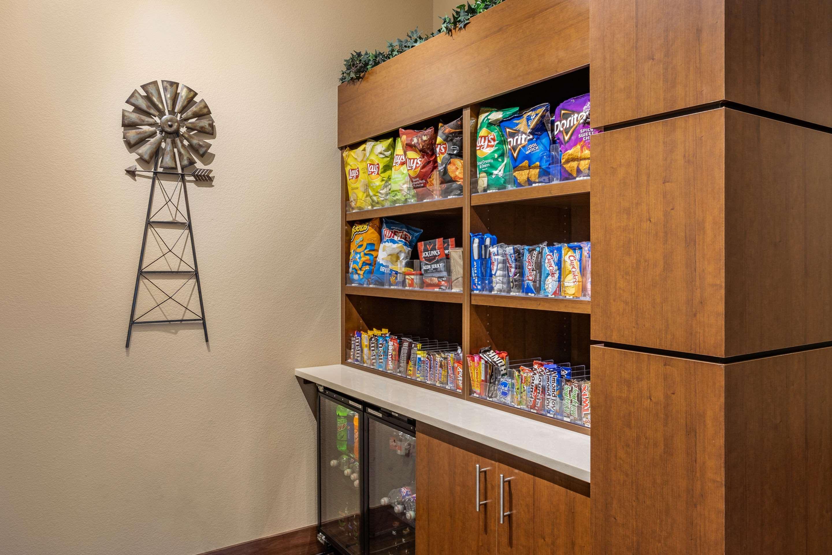 Comfort Inn & Suites Augusta Екстериор снимка